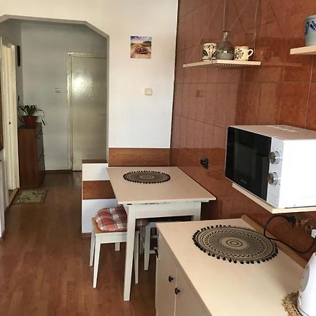 Sara Apartman Târgu-Mureş Eksteriør billede