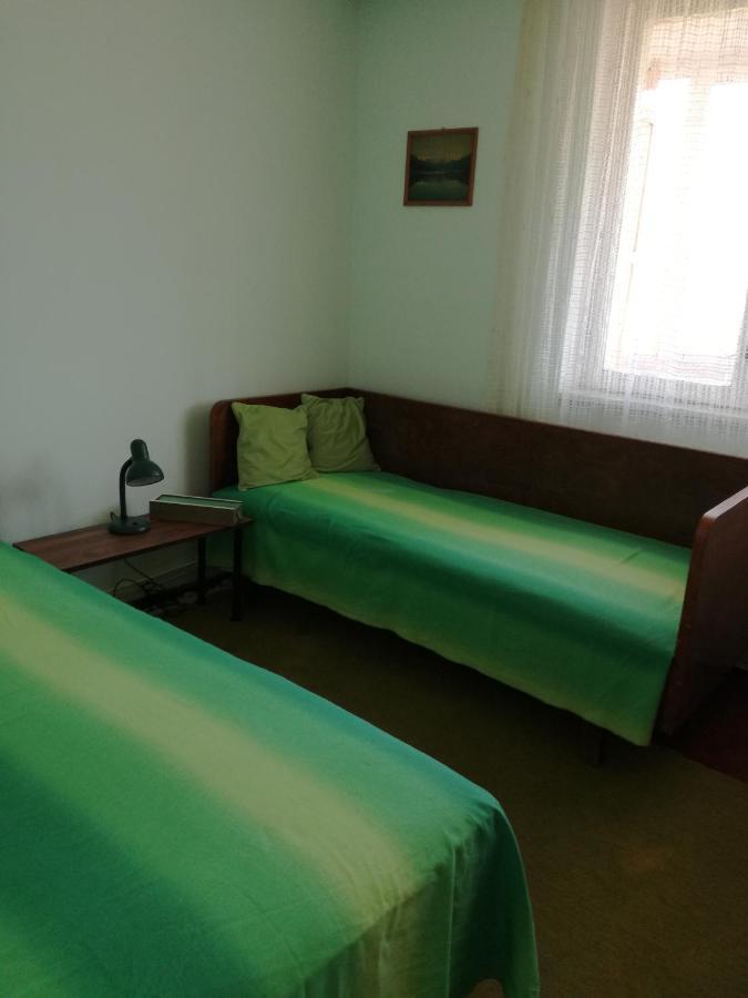 Sara Apartman Târgu-Mureş Eksteriør billede